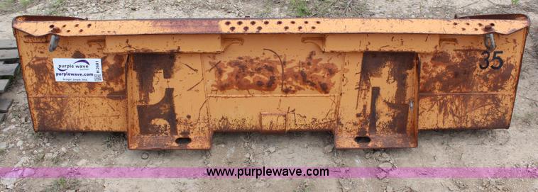 image for item H2681 82"W toothed skid steer bucket
