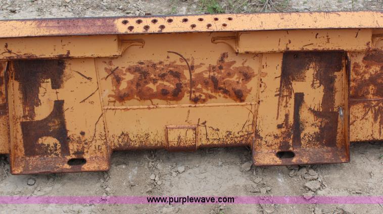 image for item H2681 82"W toothed skid steer bucket