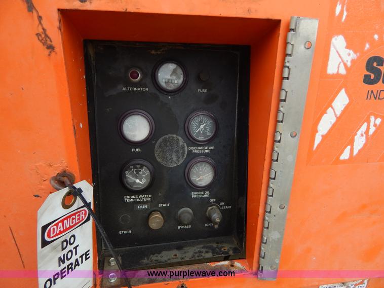 image for item H3399 Sullivan D210Q portable air compressor