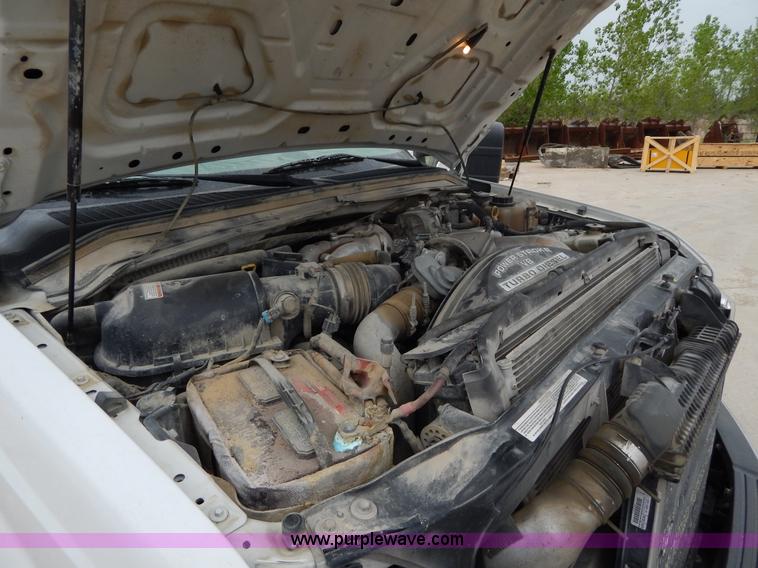 image for item H3400 2008 Ford F350 Super Duty XL flatbed pickup truck