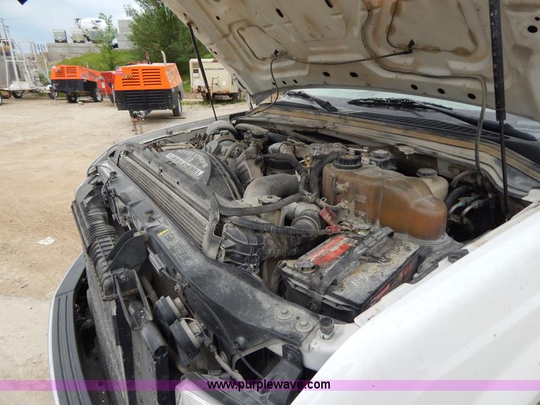 image for item H3400 2008 Ford F350 Super Duty XL flatbed pickup truck