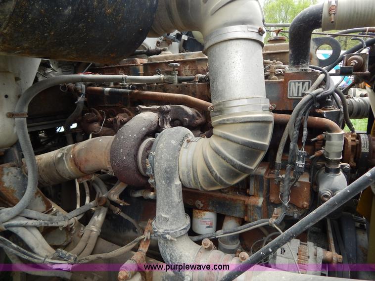 image for item H3401 1994 Volvo WIA triple axle truck cab and chassis