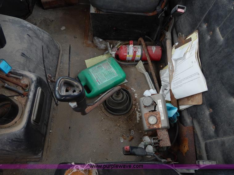 image for item H3401 1994 Volvo WIA triple axle truck cab and chassis