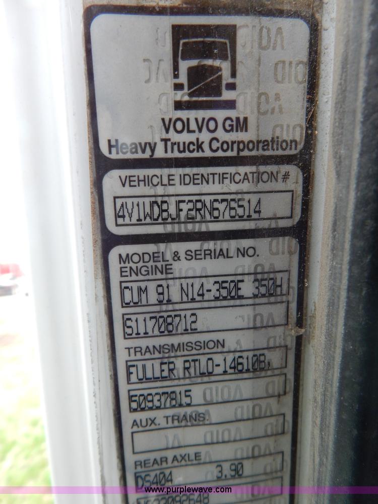 image for item H3401 1994 Volvo WIA triple axle truck cab and chassis