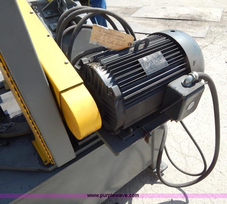 image for item H3407 Kalamazoo KM26D 26" abrasive miter saw