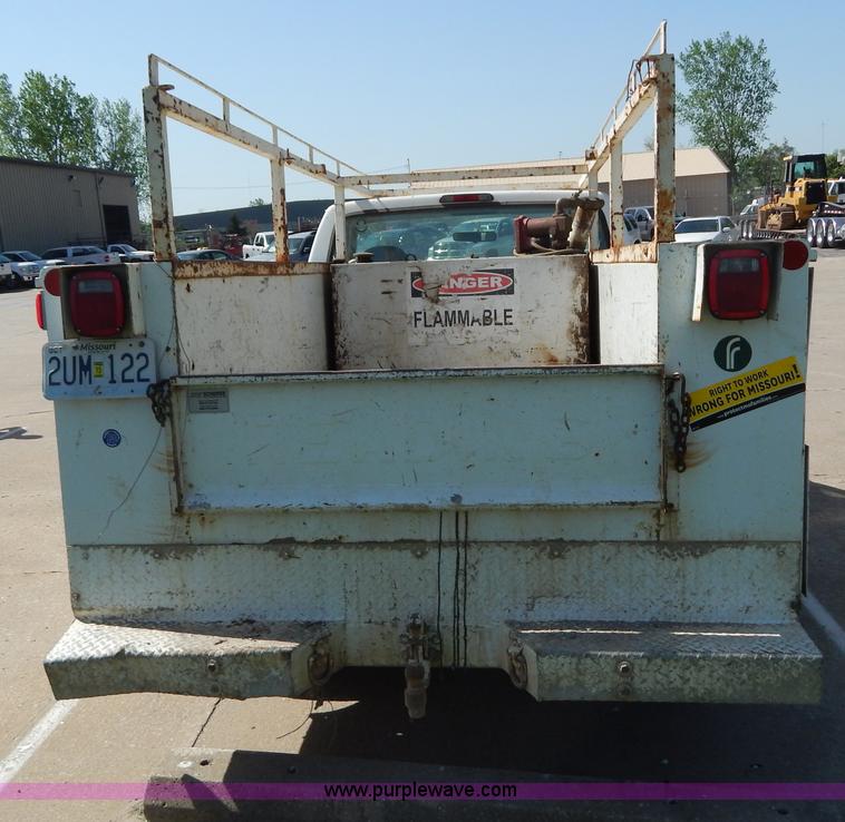 image for item H3408 1997 Ford F250 utility truck