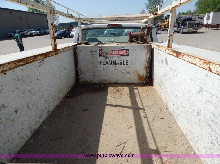 image for item H3408 1997 Ford F250 utility truck