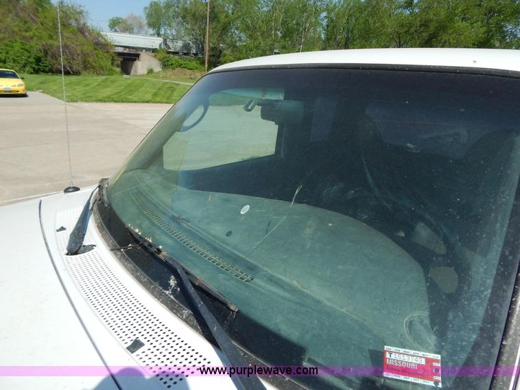 image for item H3409 2003 Ford Ranger SuperCab pickup truck