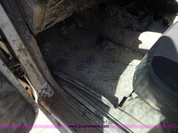 image for item H3409 2003 Ford Ranger SuperCab pickup truck