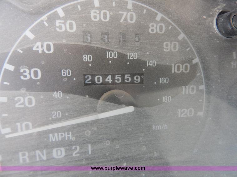 image for item H3409 2003 Ford Ranger SuperCab pickup truck