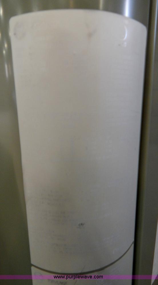 image for item H3417 Trane six ton roof top AC and heating unit