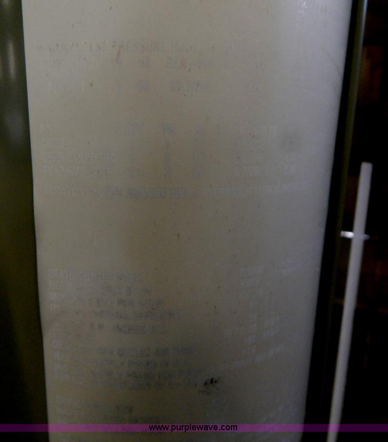 image for item H3417 Trane six ton roof top AC and heating unit