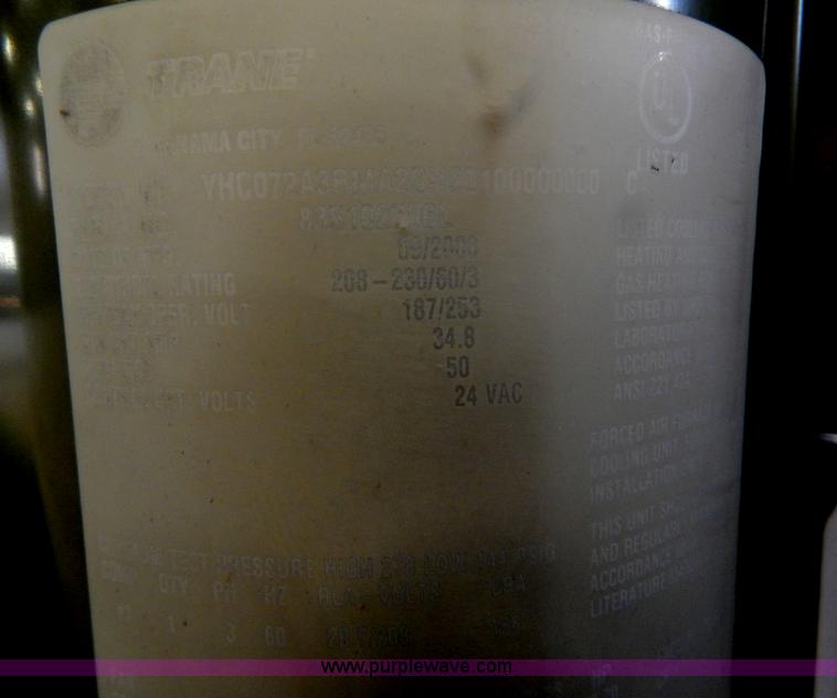 image for item H3417 Trane six ton roof top AC and heating unit