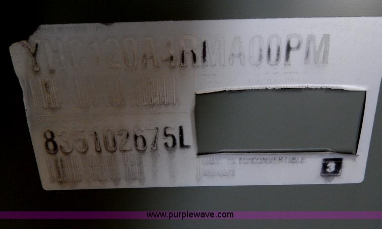 image for item H3420 Trane 12 ton rooftop AC and heating unit