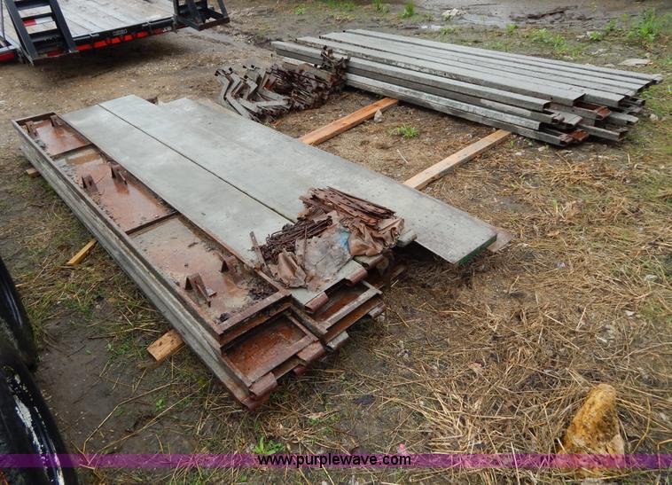 image for item H3451 Assorted concrete forms