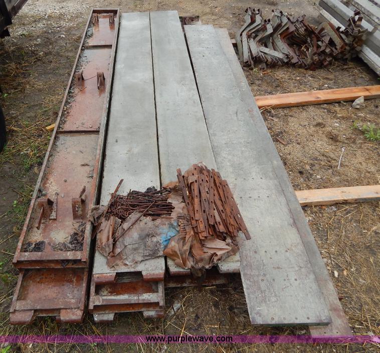 image for item H3451 Assorted concrete forms