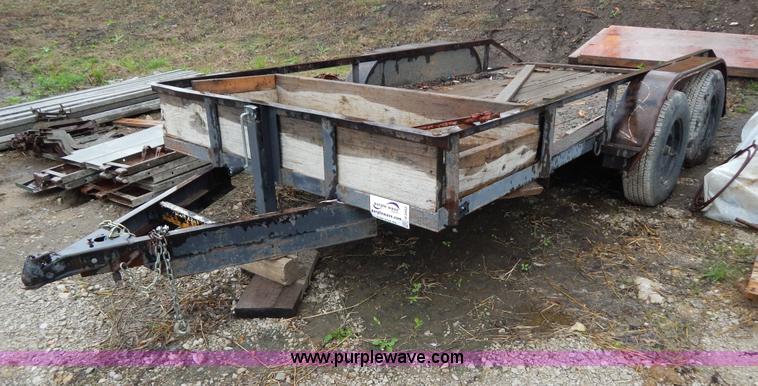 image for item H3452 1992 Custom 14' flatbed trailer