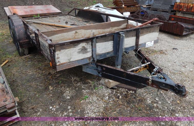 image for item H3452 1992 Custom 14' flatbed trailer