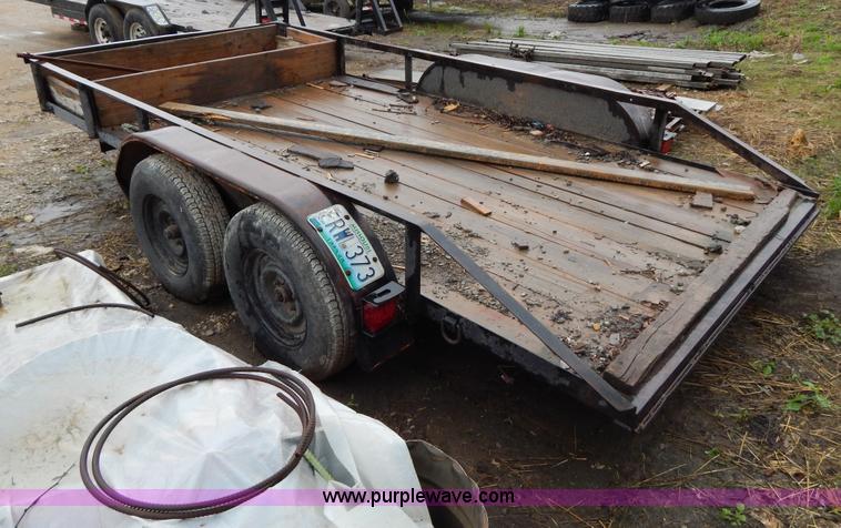 image for item H3452 1992 Custom 14' flatbed trailer