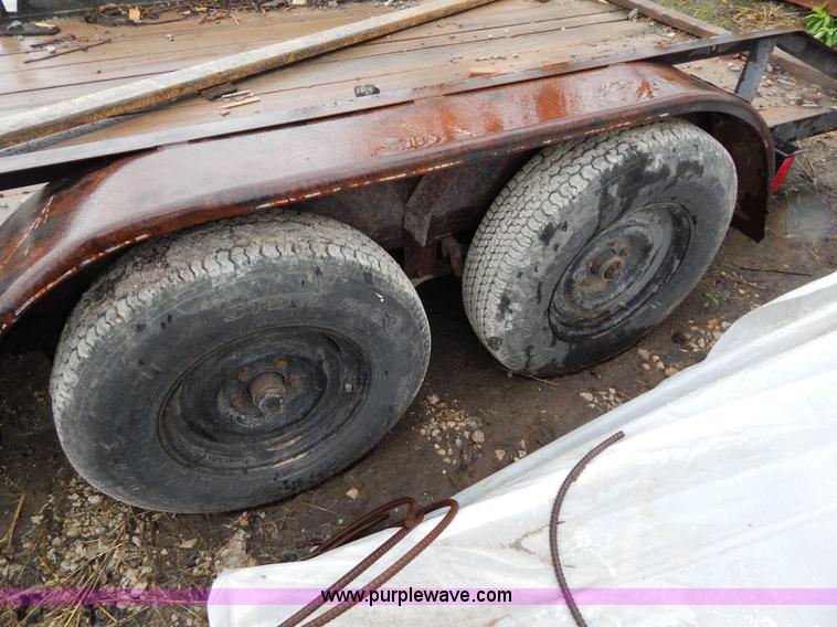 image for item H3452 1992 Custom 14' flatbed trailer