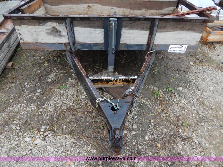 image for item H3452 1992 Custom 14' flatbed trailer