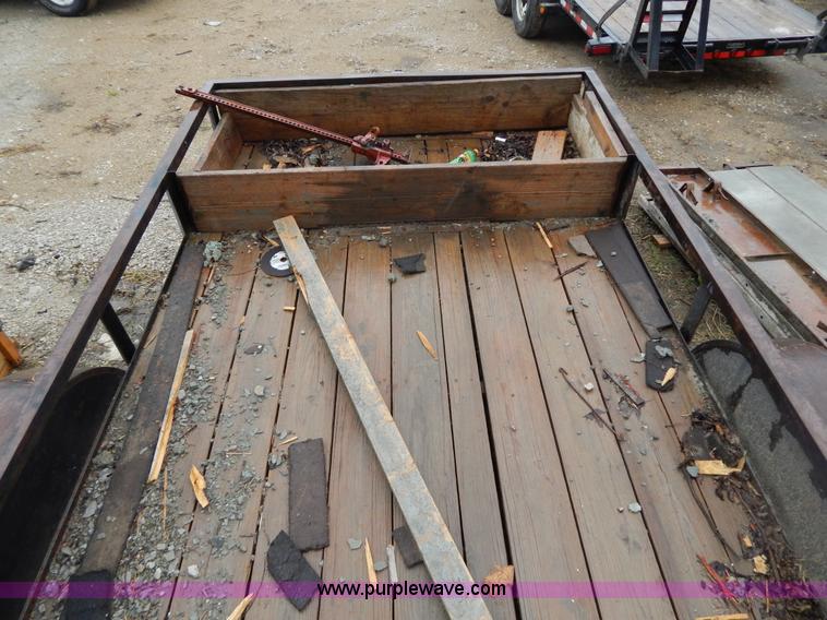 image for item H3452 1992 Custom 14' flatbed trailer