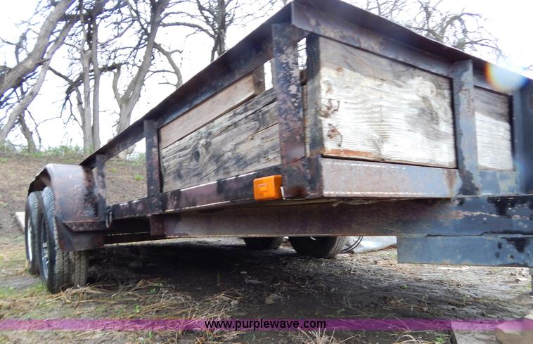 image for item H3452 1992 Custom 14' flatbed trailer