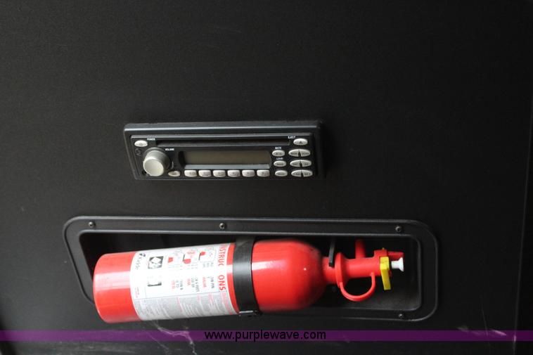 image for item H6112 2008 Fleetwood E3 popup camper