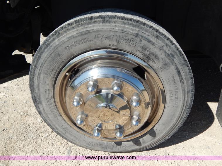 image for item I1005 2008 Chevrolet C4500 ambulance