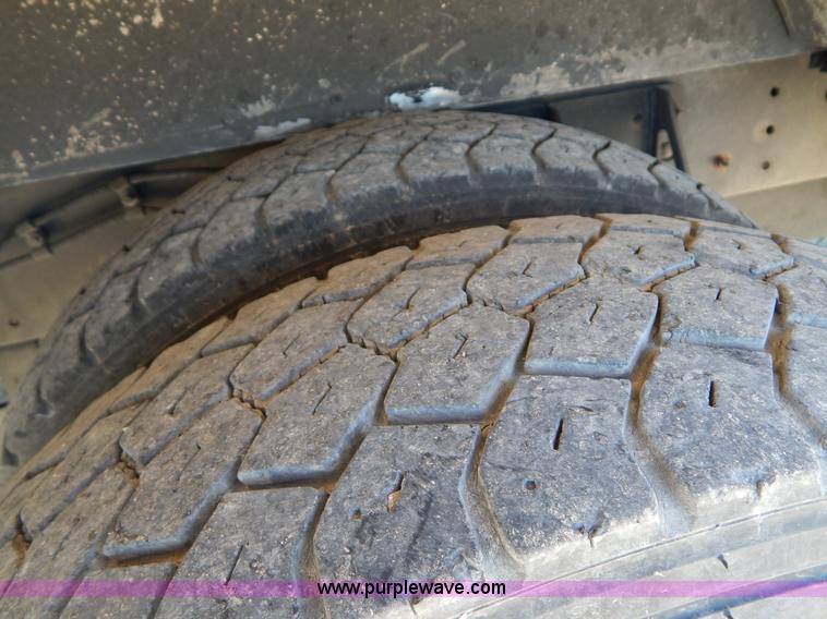 image for item I1005 2008 Chevrolet C4500 ambulance