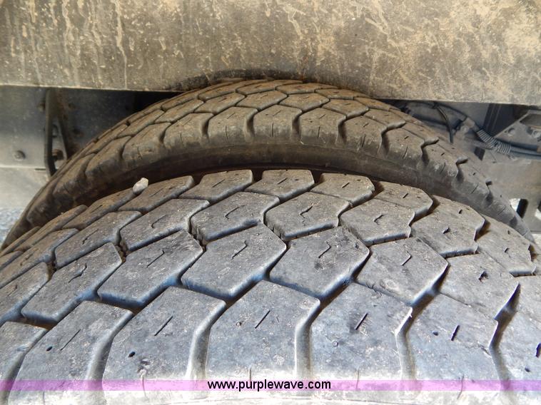 image for item I1005 2008 Chevrolet C4500 ambulance