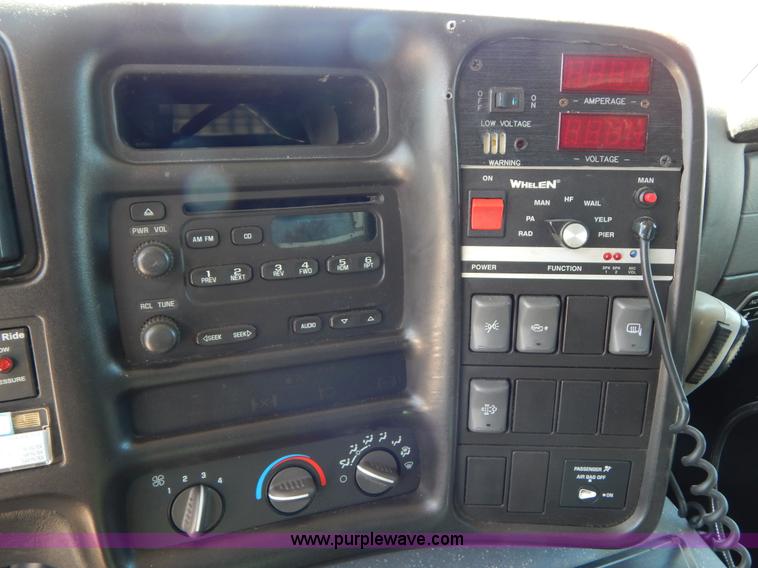 image for item I1005 2008 Chevrolet C4500 ambulance