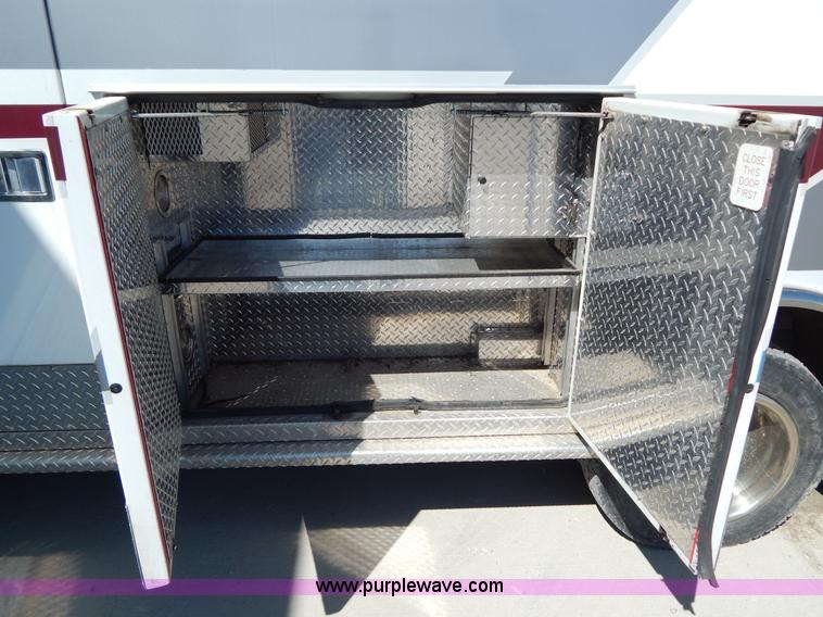 image for item I1005 2008 Chevrolet C4500 ambulance