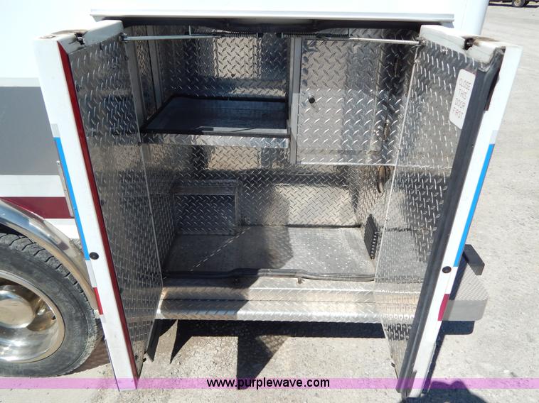 image for item I1005 2008 Chevrolet C4500 ambulance