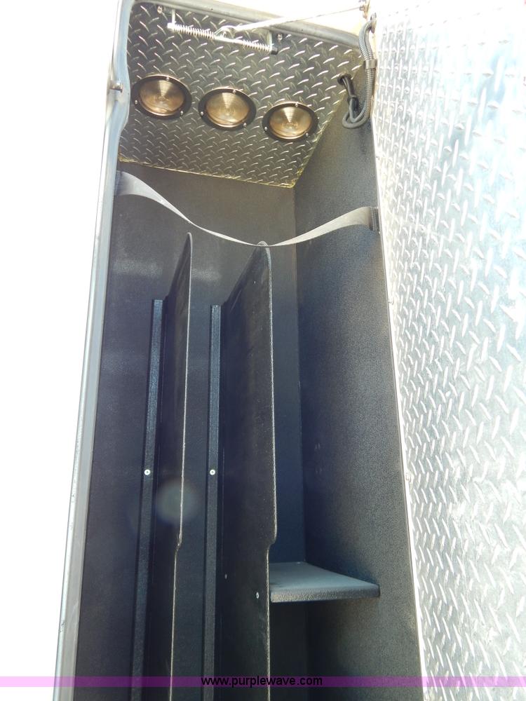 image for item I1005 2008 Chevrolet C4500 ambulance