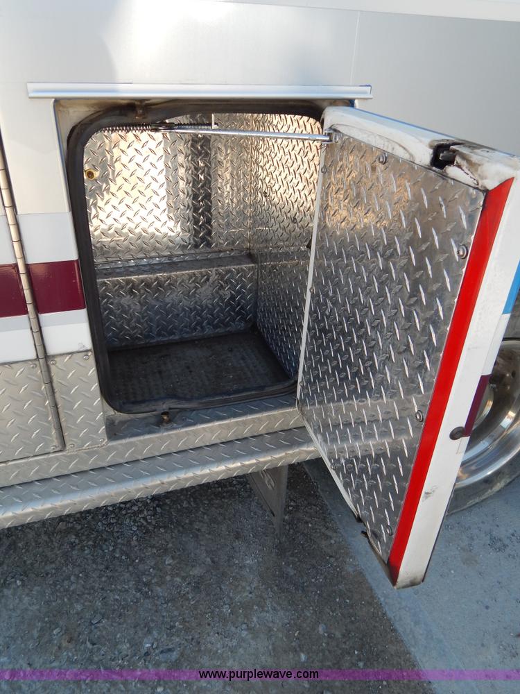 image for item I1005 2008 Chevrolet C4500 ambulance