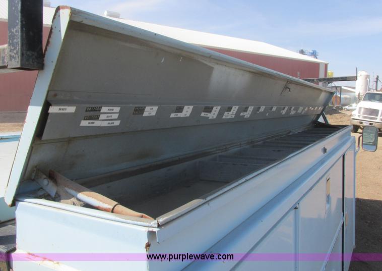 image for item I2718 1979 Chevrolet Silverado C30 service truck