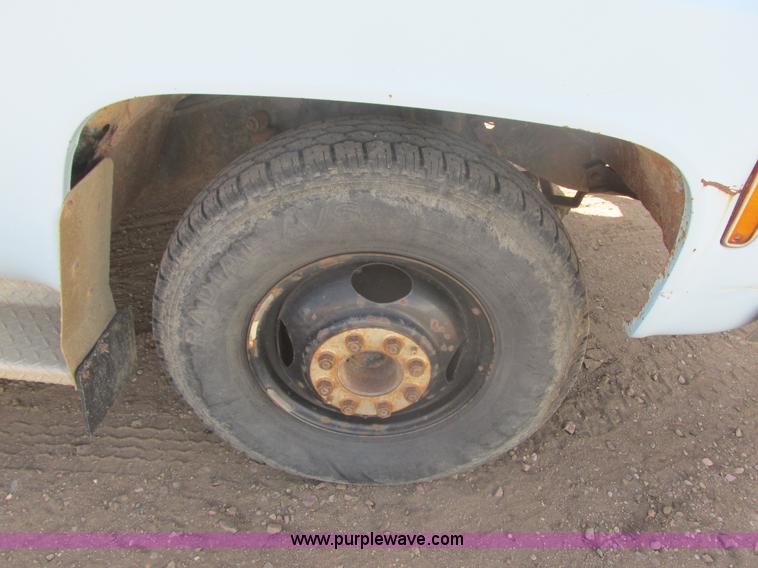 image for item I2718 1979 Chevrolet Silverado C30 service truck