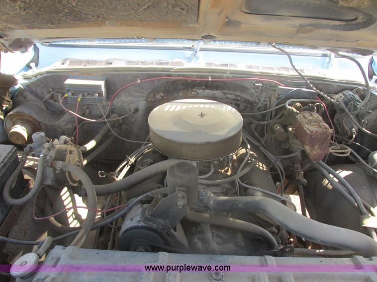 image for item I2718 1979 Chevrolet Silverado C30 service truck