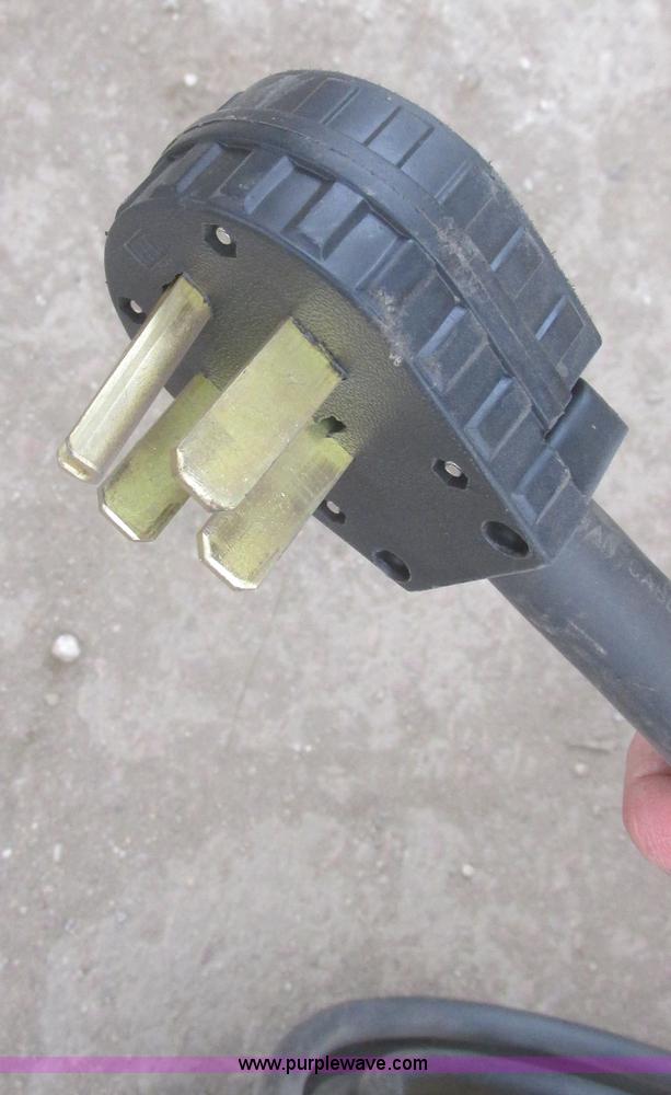 image for item I2730 Esab DP-450 Digipulse 450i welder