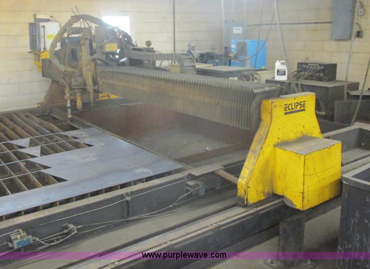 image for item I2735 Esab Eclipse plasma cutter