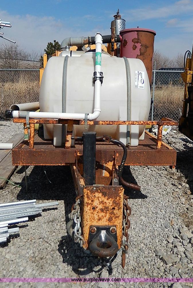 image for item I9283 2000 Commodore Corp trailer with Vactron PMD800SDT vac unit