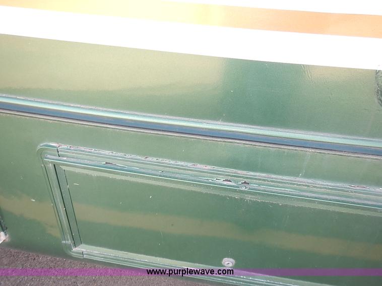 image for item J3217 1984 Chevrolet P30 Beaver RV