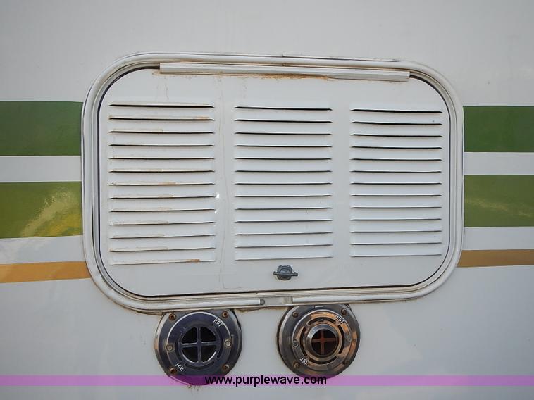 image for item J3217 1984 Chevrolet P30 Beaver RV