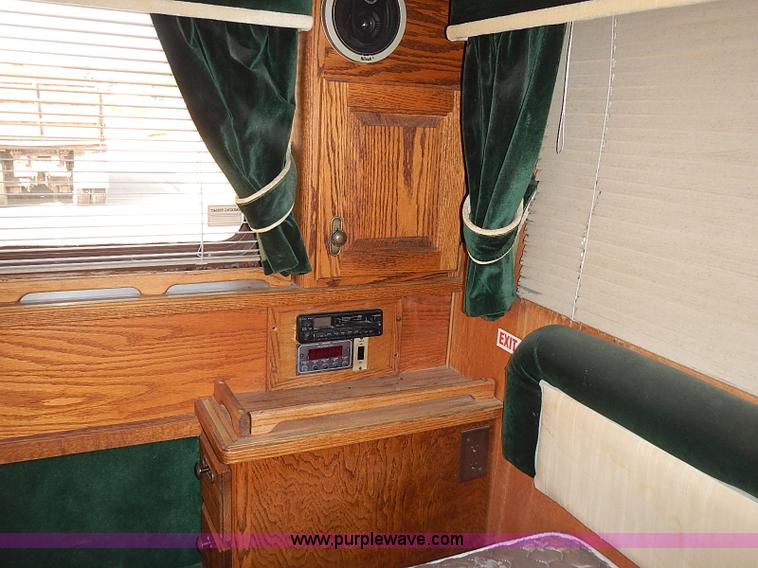 image for item J3217 1984 Chevrolet P30 Beaver RV