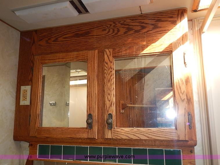 image for item J3217 1984 Chevrolet P30 Beaver RV