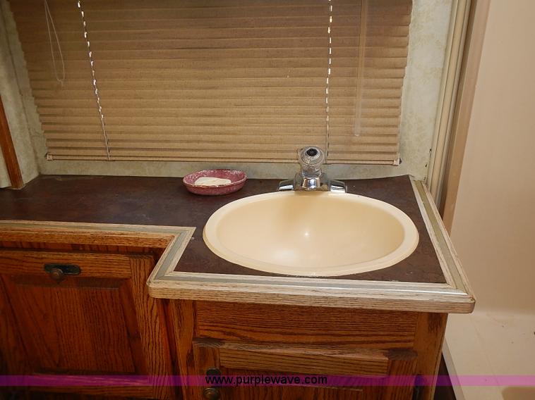 image for item J3217 1984 Chevrolet P30 Beaver RV