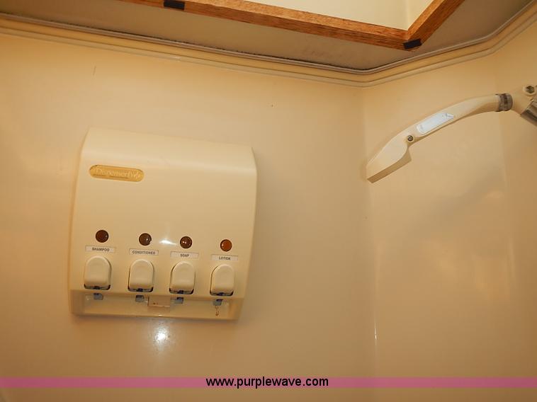 image for item J3217 1984 Chevrolet P30 Beaver RV