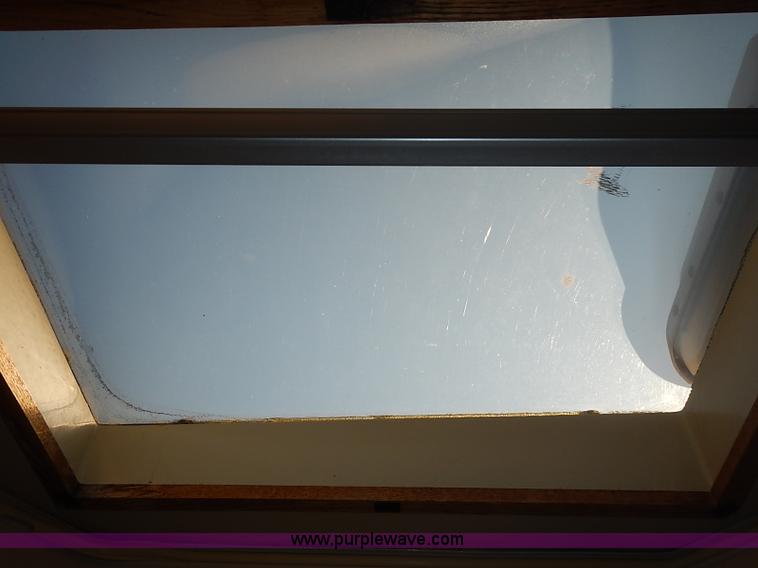 image for item J3217 1984 Chevrolet P30 Beaver RV