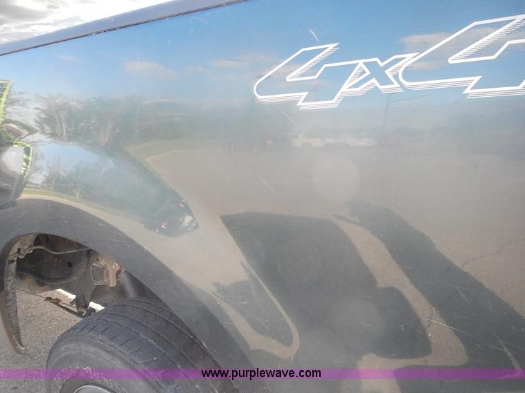 image for item J3233 2005 Ford F150 XLT SuperCab pickup truck